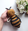 Willow Bee Knitting Pattern